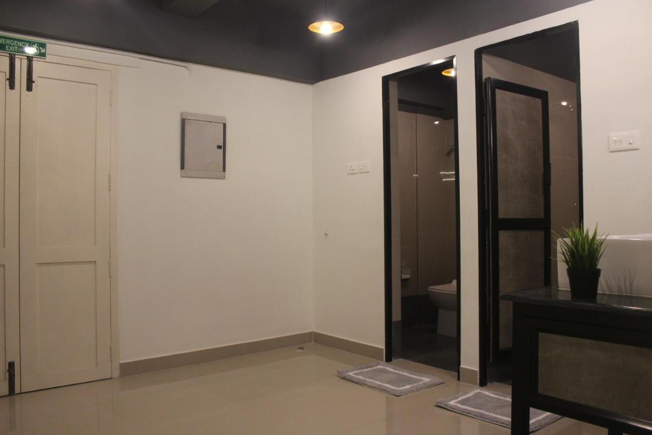 Bed Pods Albergue Thiruvananthapuram Exterior foto